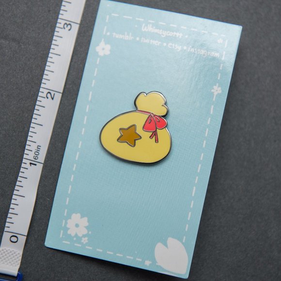 Animal Crossing Bell Bag Pin - Picture 2 of 3